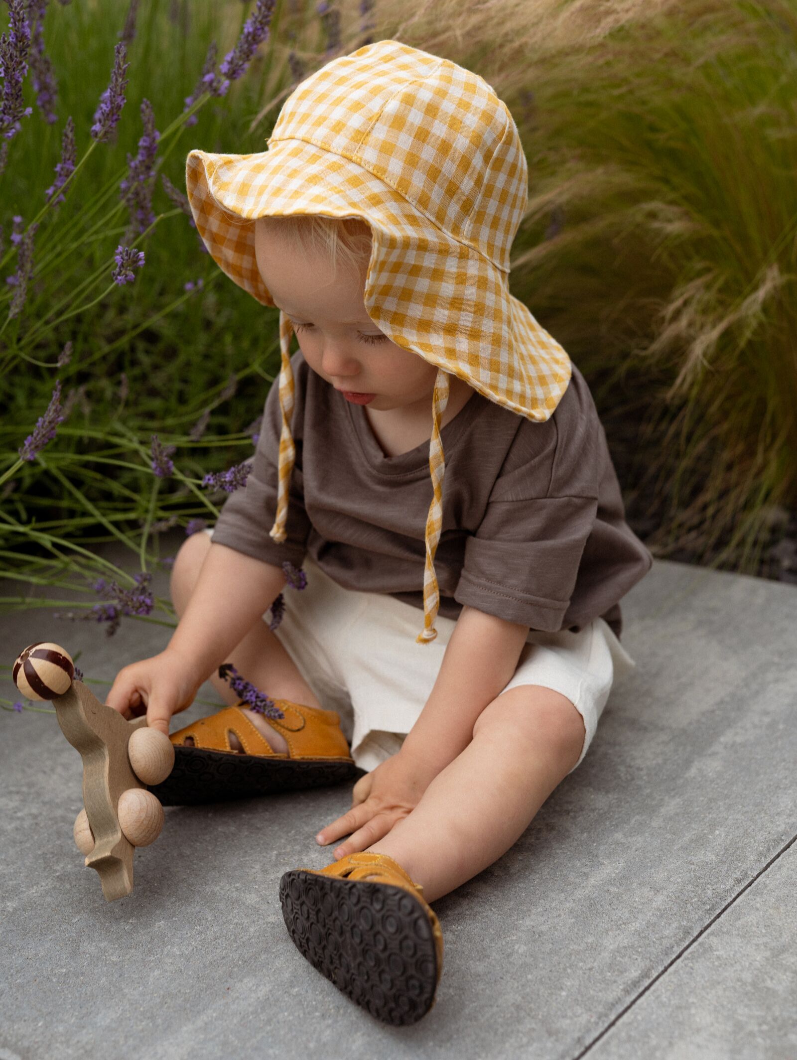 Hipoalergiczne Ubranka dla Noworodków z Atestem: Komfort i Bezpieczeństwo Twojego Dziecka