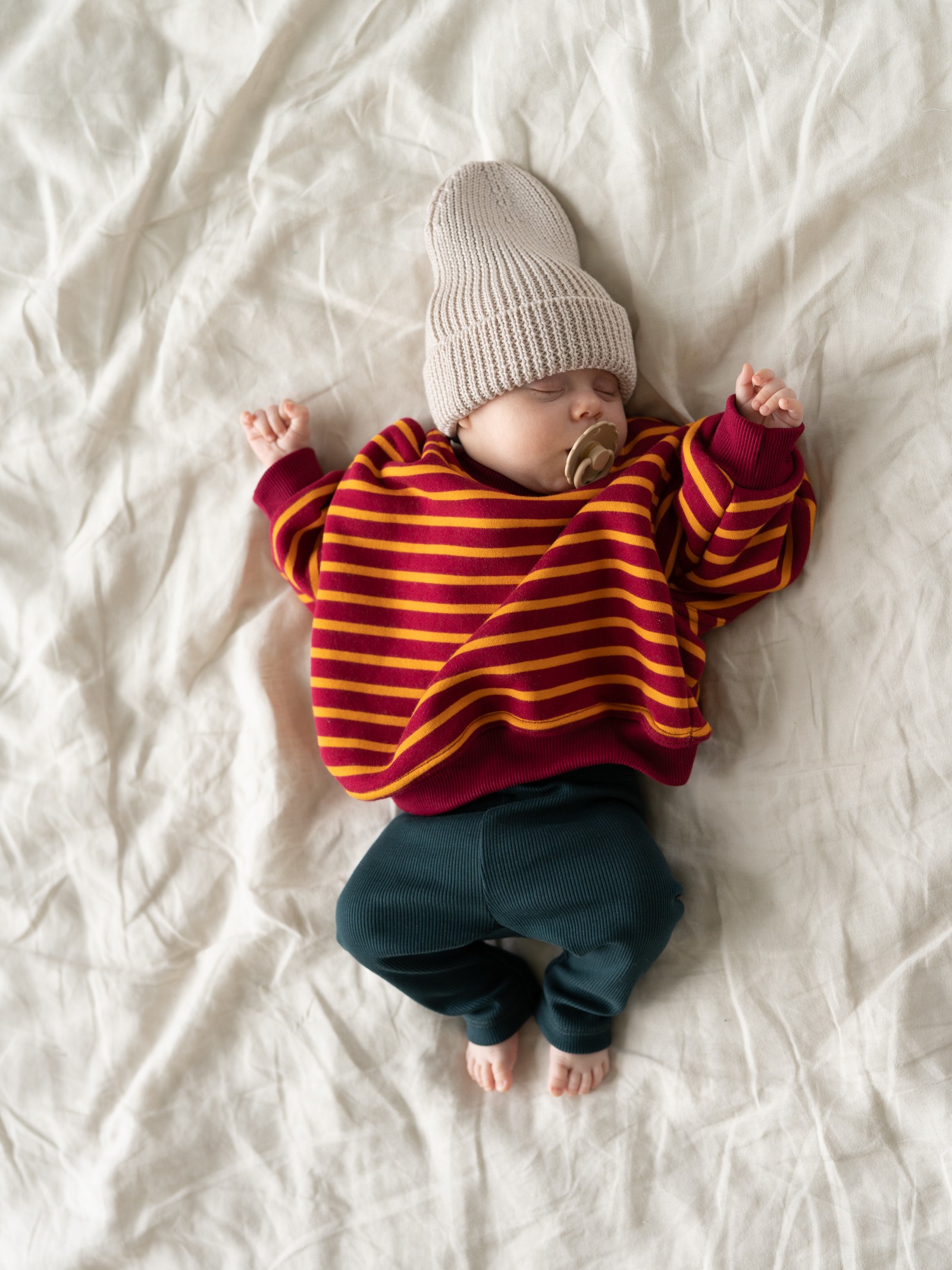 Zestaw Rowan - zestaw z bluza w paski dla niemowlaka 1