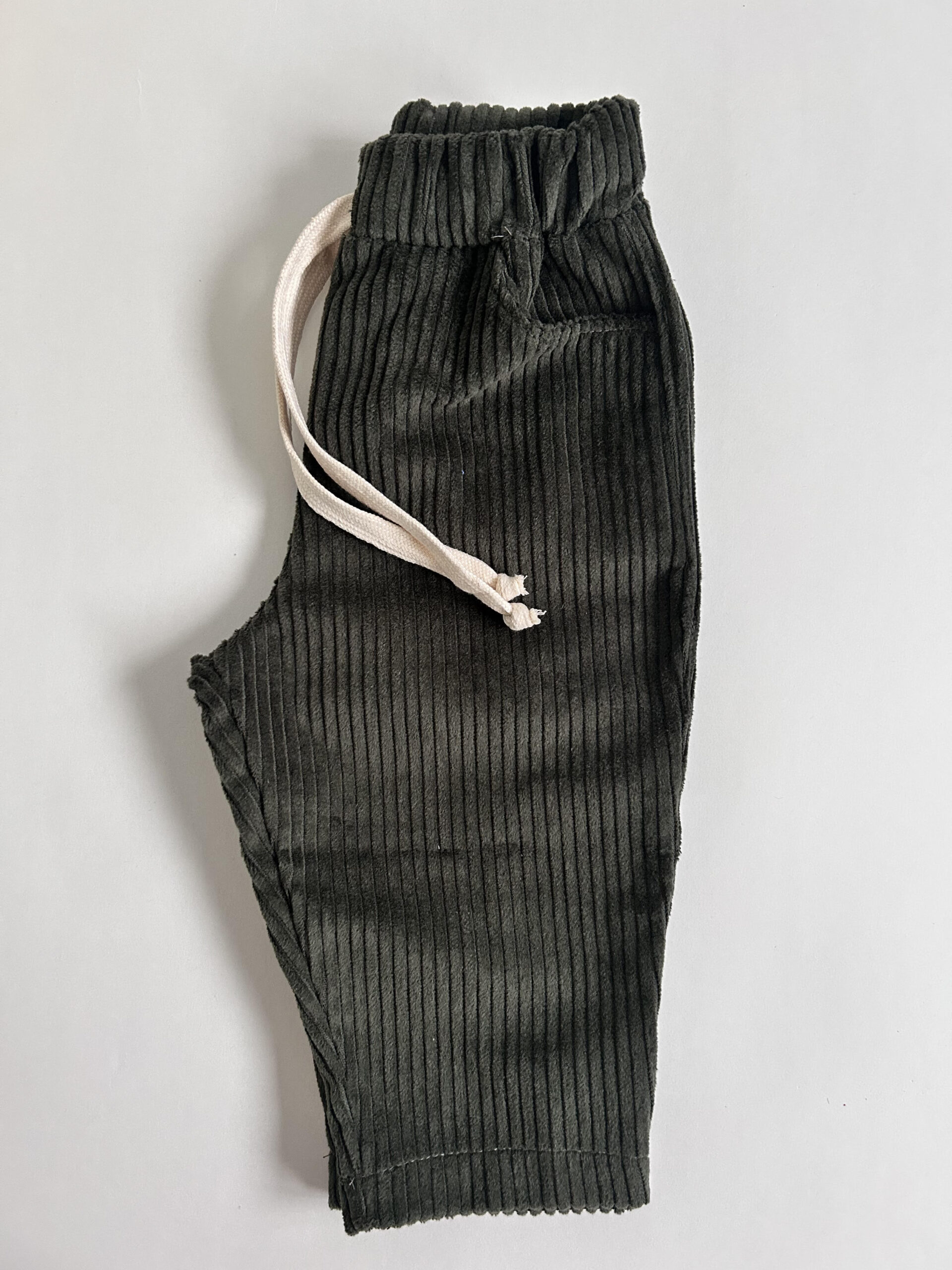 Spodnie sztruksowe Hunter - spodnie ciemno-zielone dla niemowlaka handmade 1