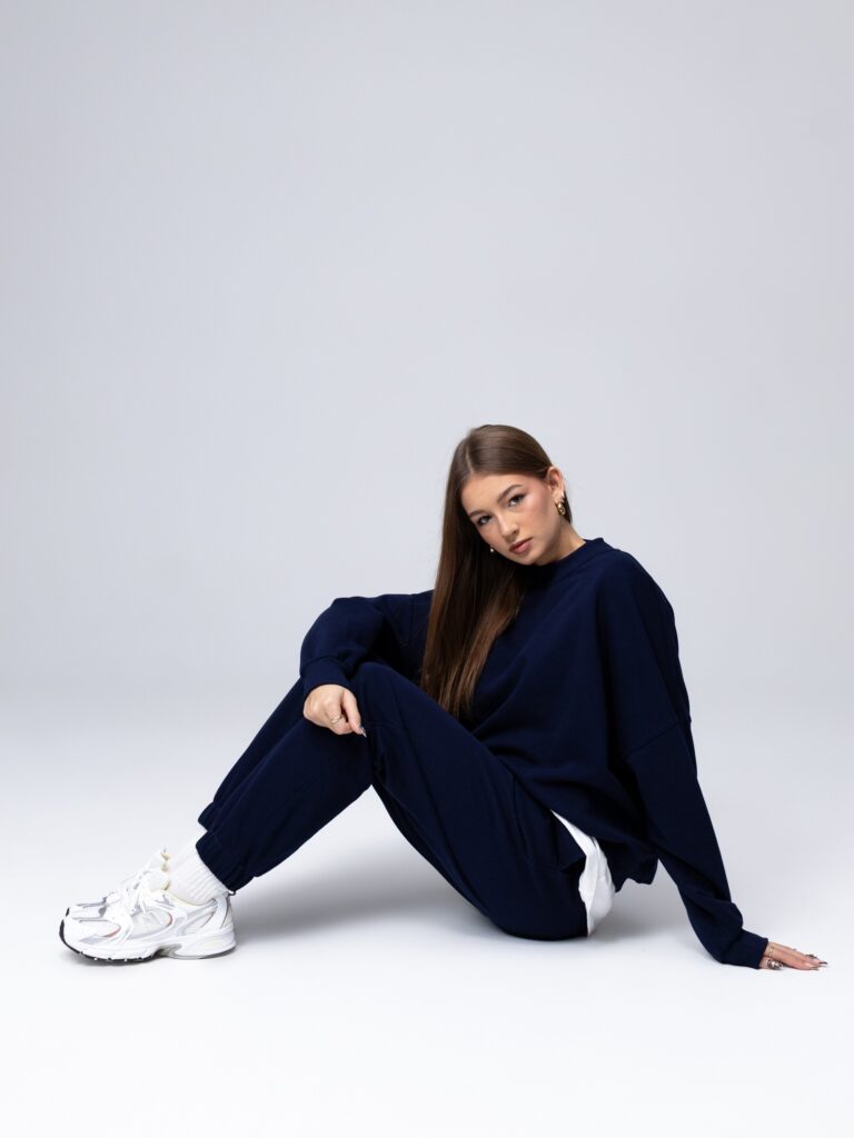 Spodnie damskie Navy 1