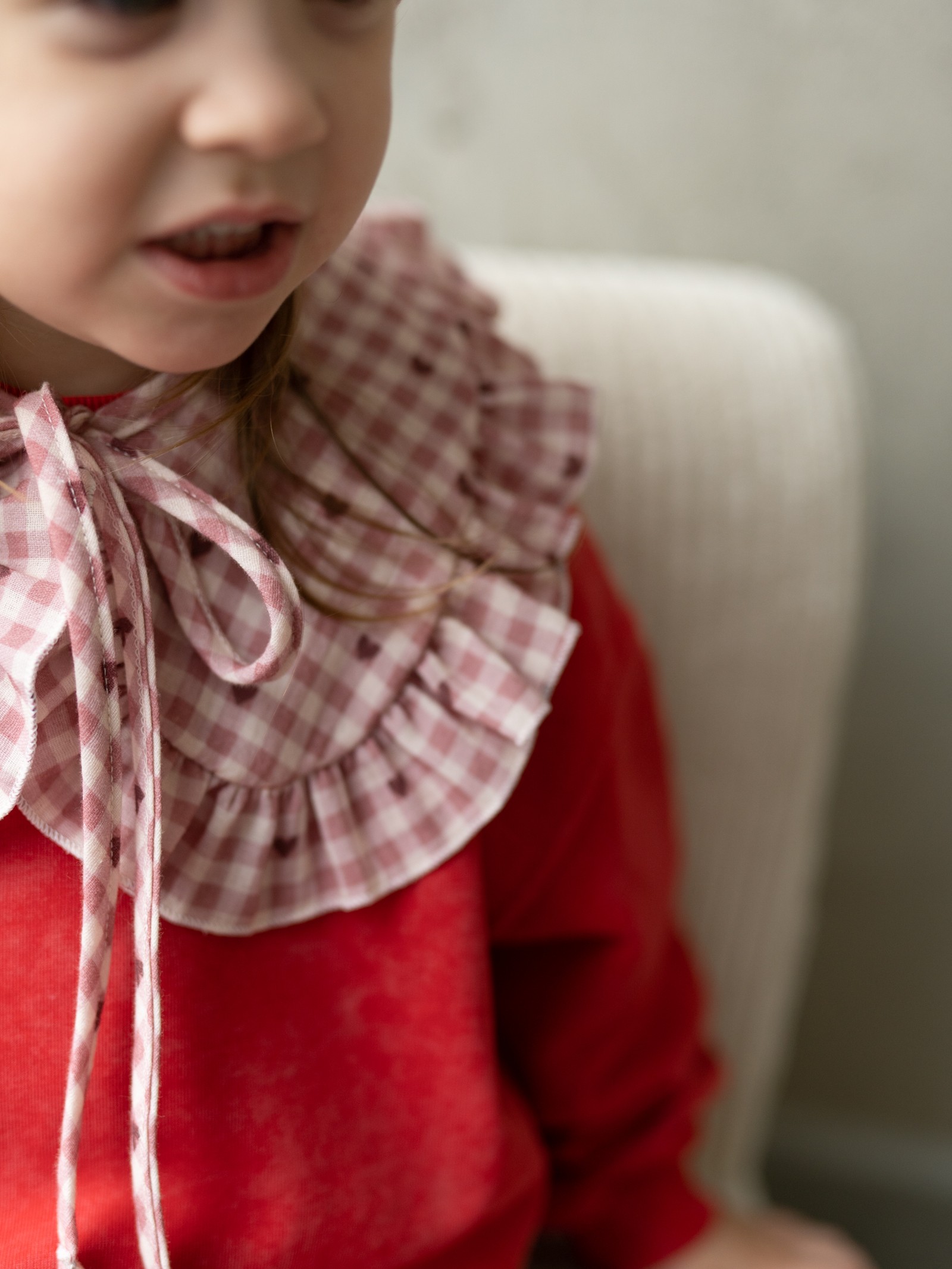 Kołnierzyk Hearts – Bawełniany Dodatek Retro z Wiązaniem - obrazek 3