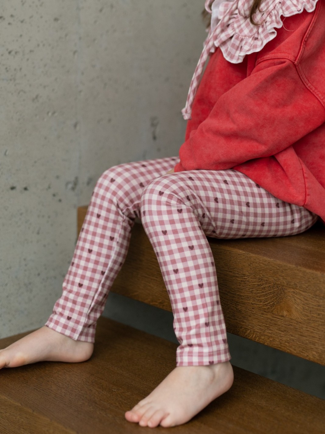 Legginsy Dziecięce Pink Crush – Bawełniane z Motywem Serc - 86-92