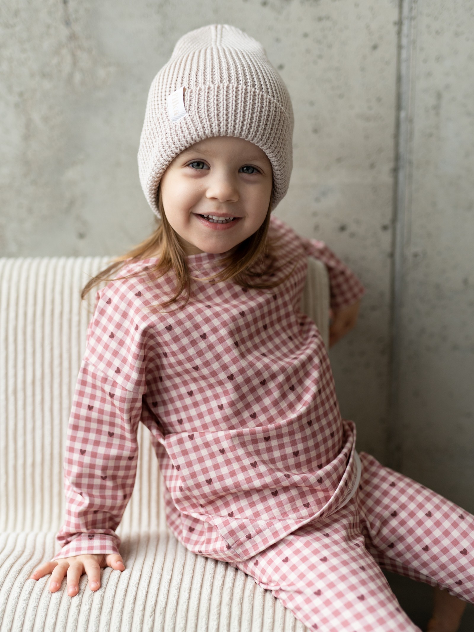 Longsleeve Dziecięcy Pink Crush – Oversize w Różową Kratkę i Serduszka - 86-92